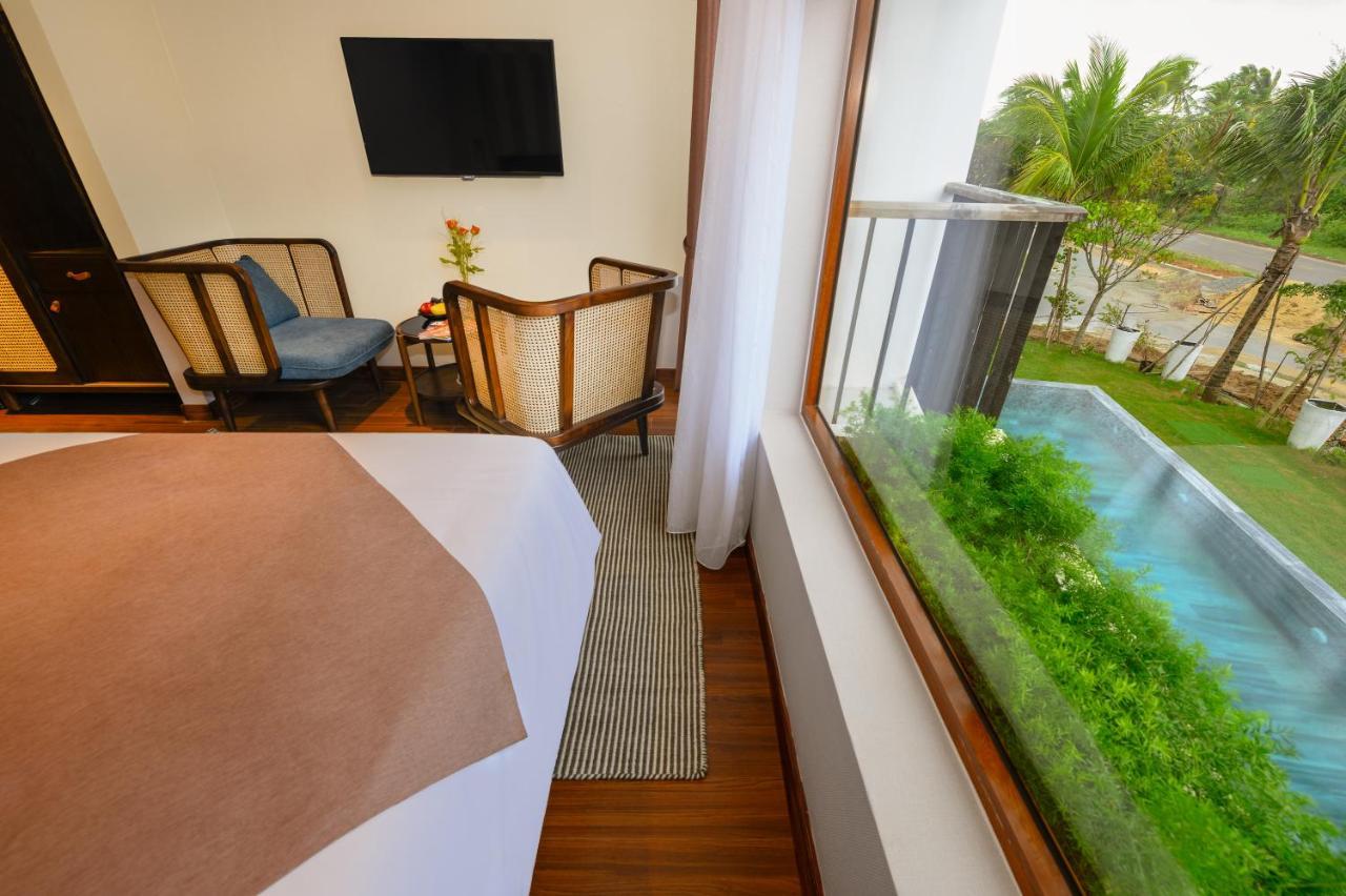 The Blossom Hoi An Ocean Front Hotel & Spa Экстерьер фото