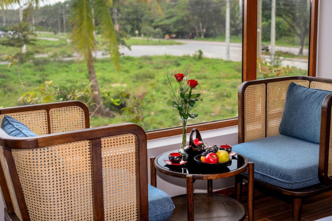 The Blossom Hoi An Ocean Front Hotel & Spa Экстерьер фото